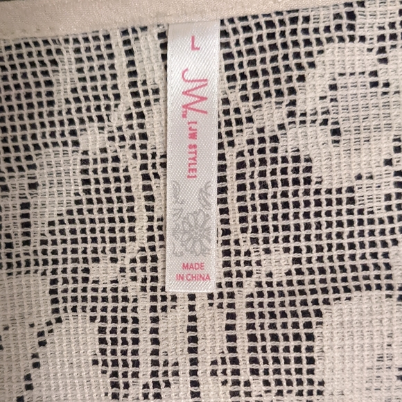 JW Styles Romantic Lacey Overlay Jacket in Cream Size Large - Picture 4 of 5